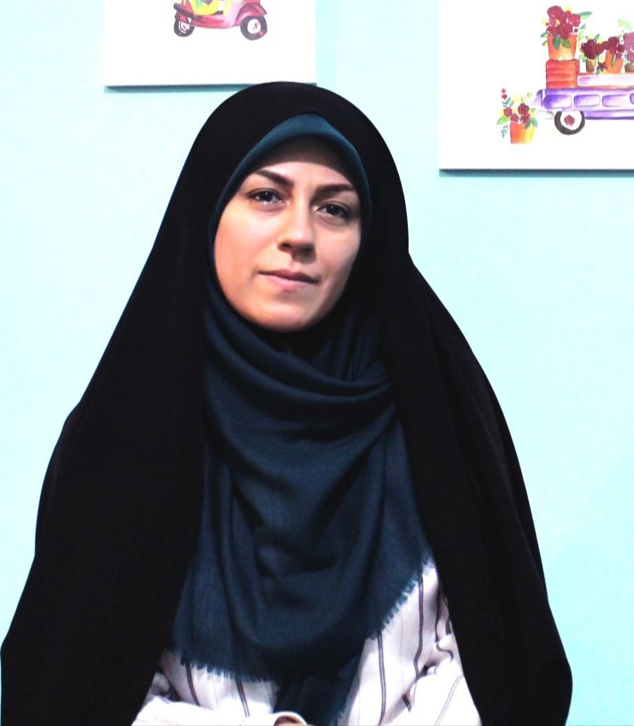 عذرا سادات موسوی
