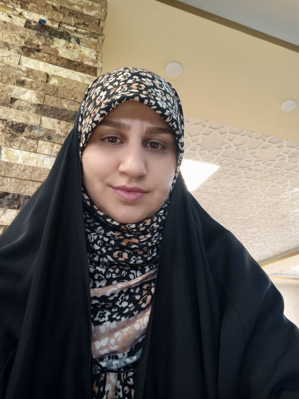 فاطمه السادات مدنی