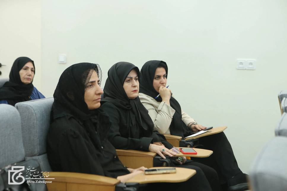 کارگاه داستان با علی ارسنجانی