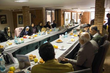 گزارش رونمایی کتاب یک لبخند بی انتها دفترنشرفرهنگ اسلامی